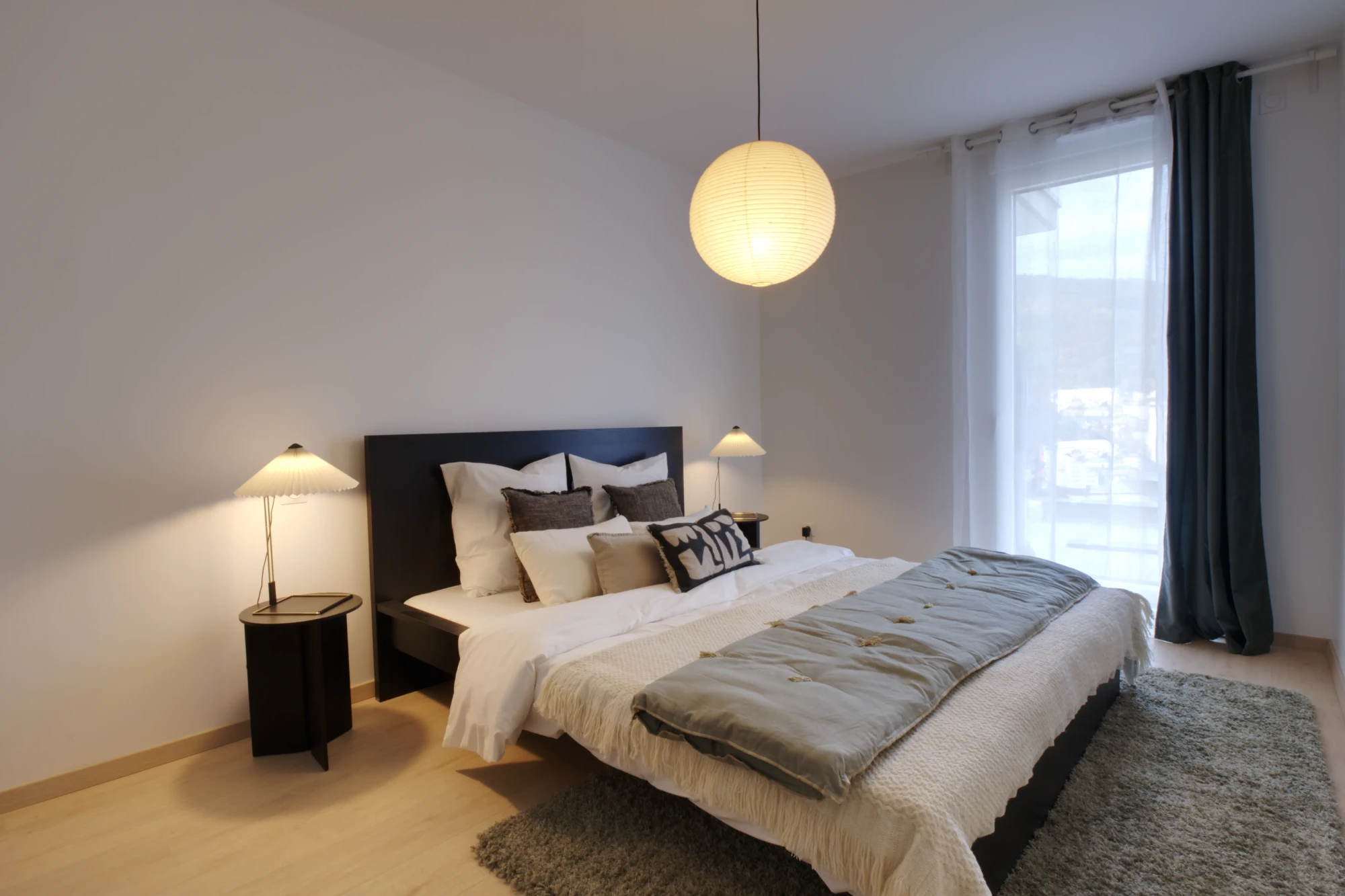 Vue d'une chambre aménagée à Voiron pour le Parc Edenia